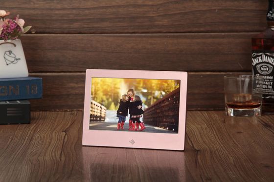 7 inçlik Dijital Fotoğraf Çerçevesi Uzaktan Dijital Fotoğraf Çerçevesi Video Oyuncusu ile